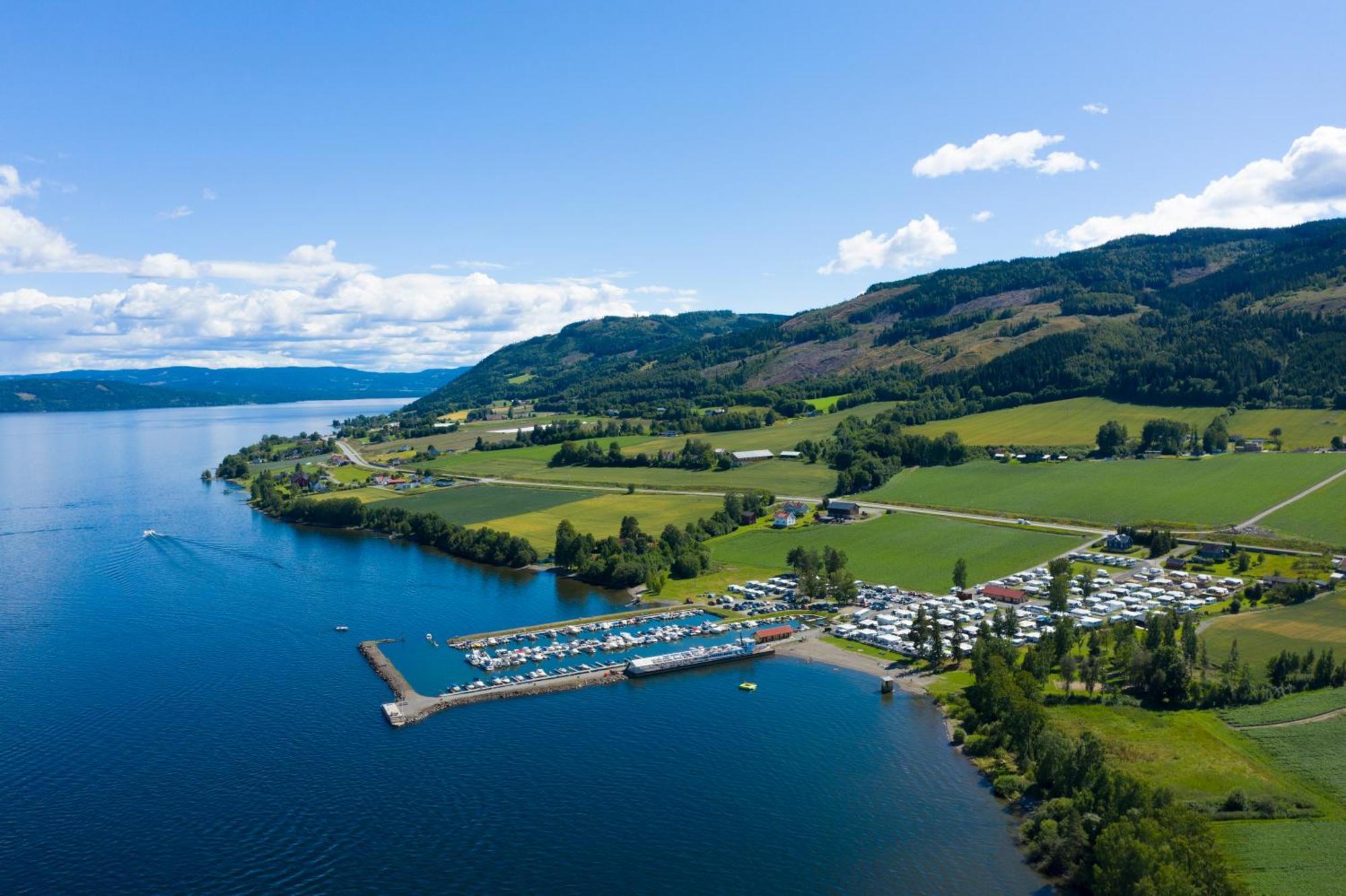 Idylliske Evjua Ved Mjosa Skreia Exterior foto